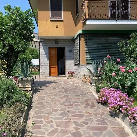 Mari, * Paratico