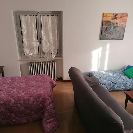 Mari, Holiday home *